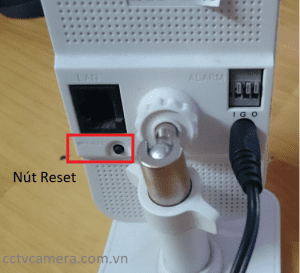 cai-dat-camera-hikvision-ds-2cd2420f-iw